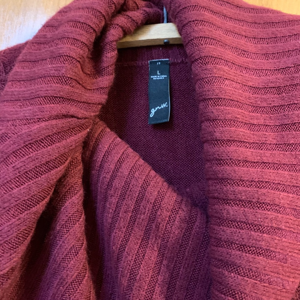 Maroon cowl neck tunic sweater